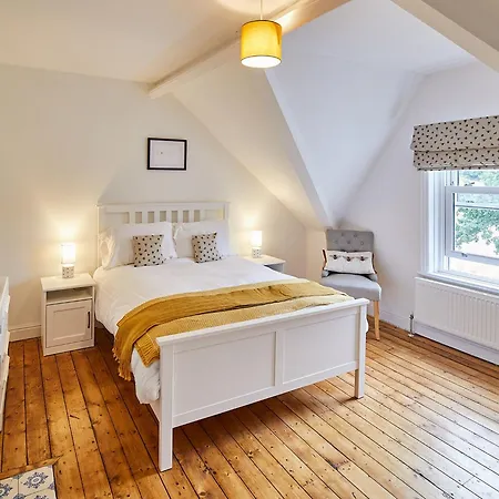 Holiday home Oakwood Sleights