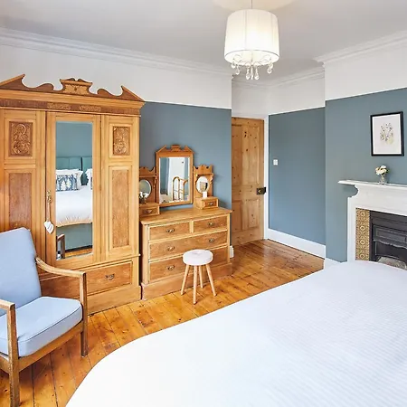 Holiday home Oakwood Sleights